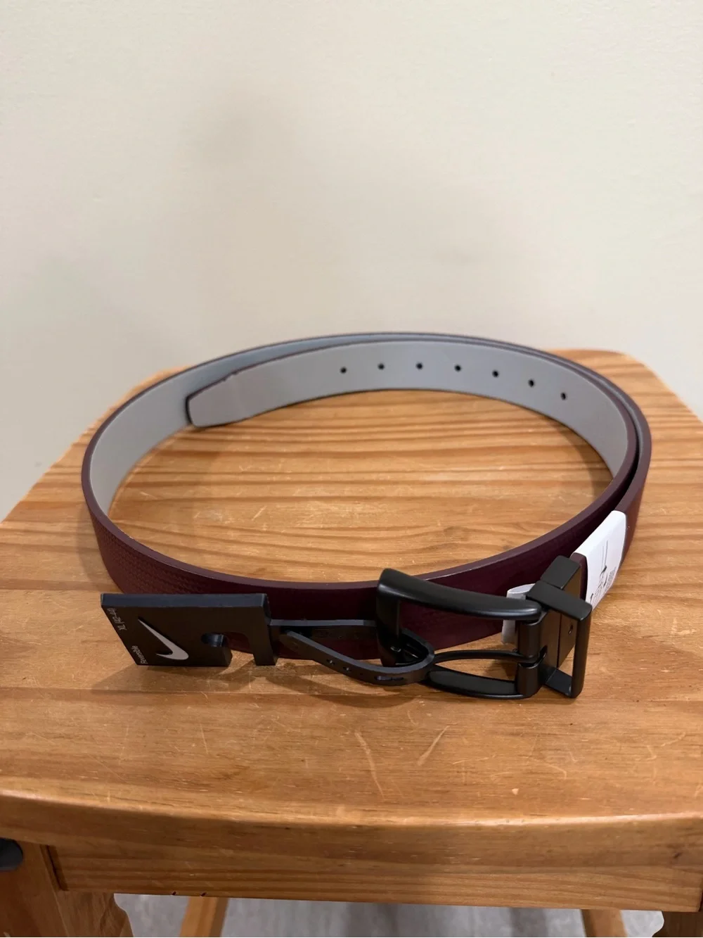 NWT Nike Reversible Synthetic Leather Belt